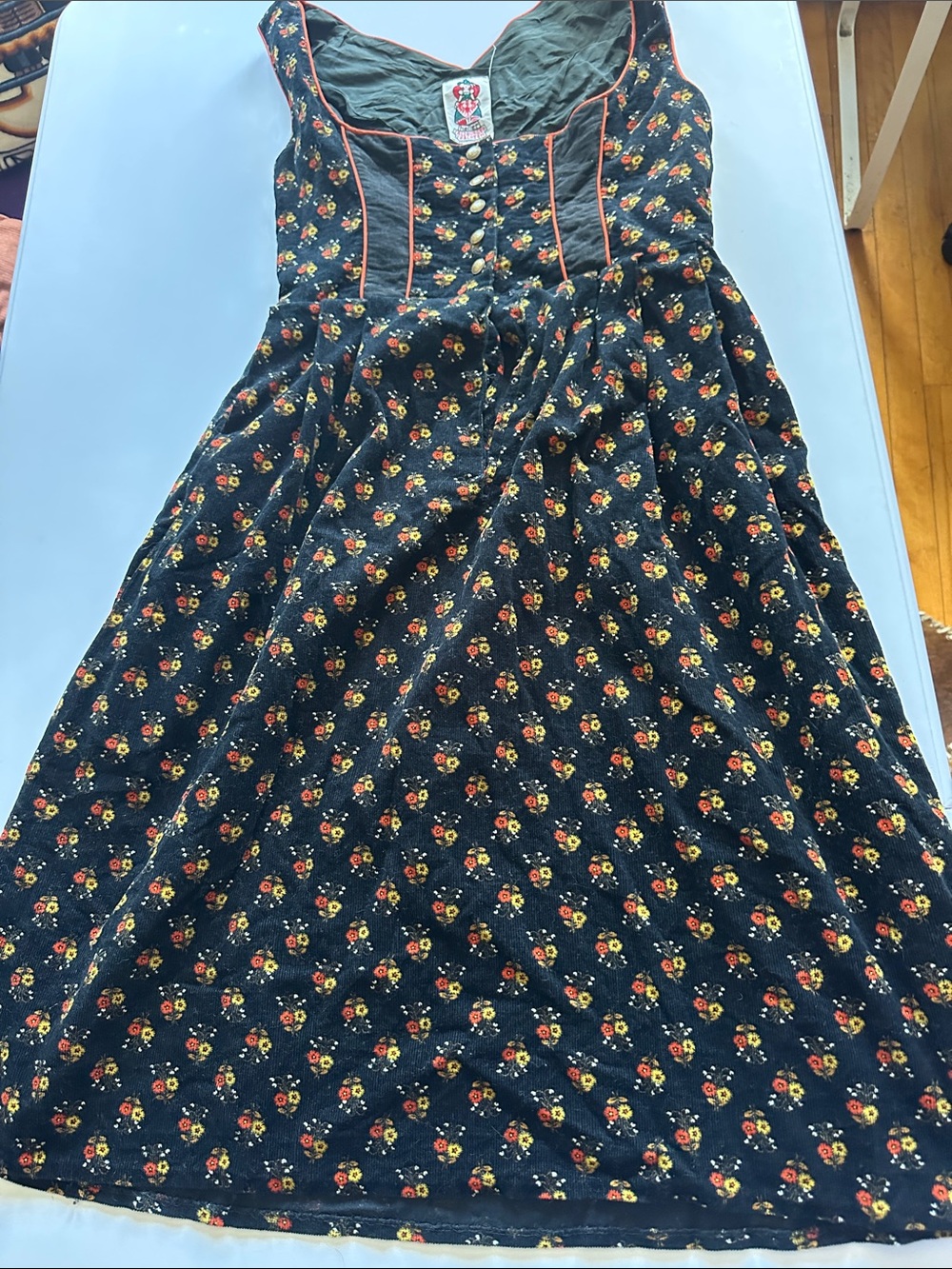 H1- VINTAGE Black Floral Casual Dress